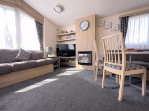 Edinburgh - Seton Sands-Salsa Caravan-Pet Friendly